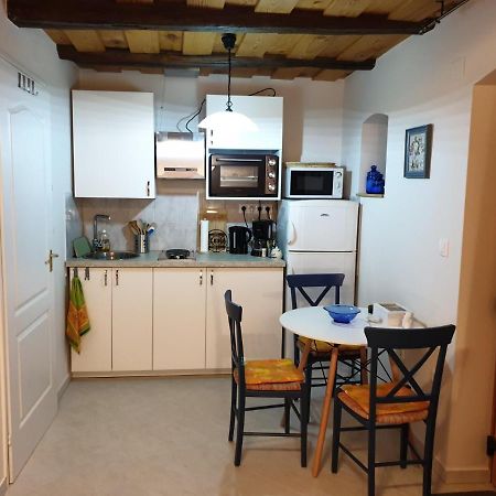 Kis Haz Apartman Zalacsany Bagian luar foto
